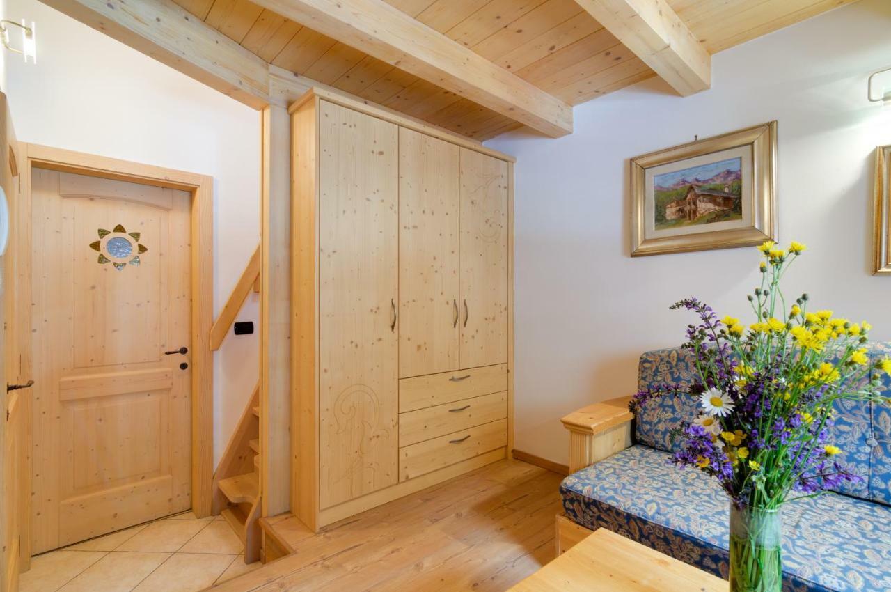 Cianbolpin Guesthouse Canazei Exteriör bild