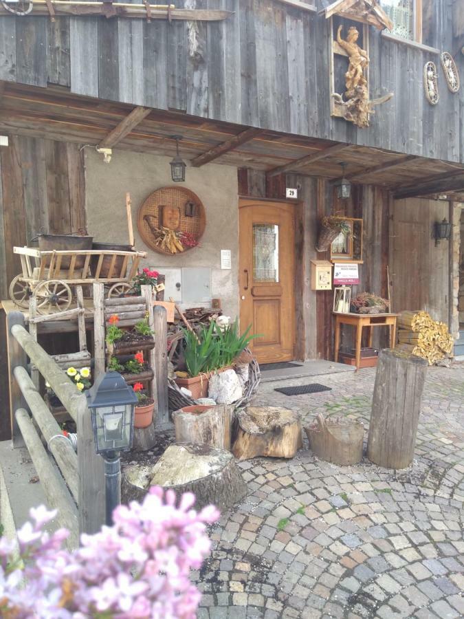 Cianbolpin Guesthouse Canazei Exteriör bild
