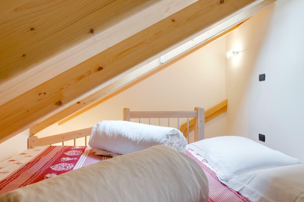 Cianbolpin Guesthouse Canazei Exteriör bild