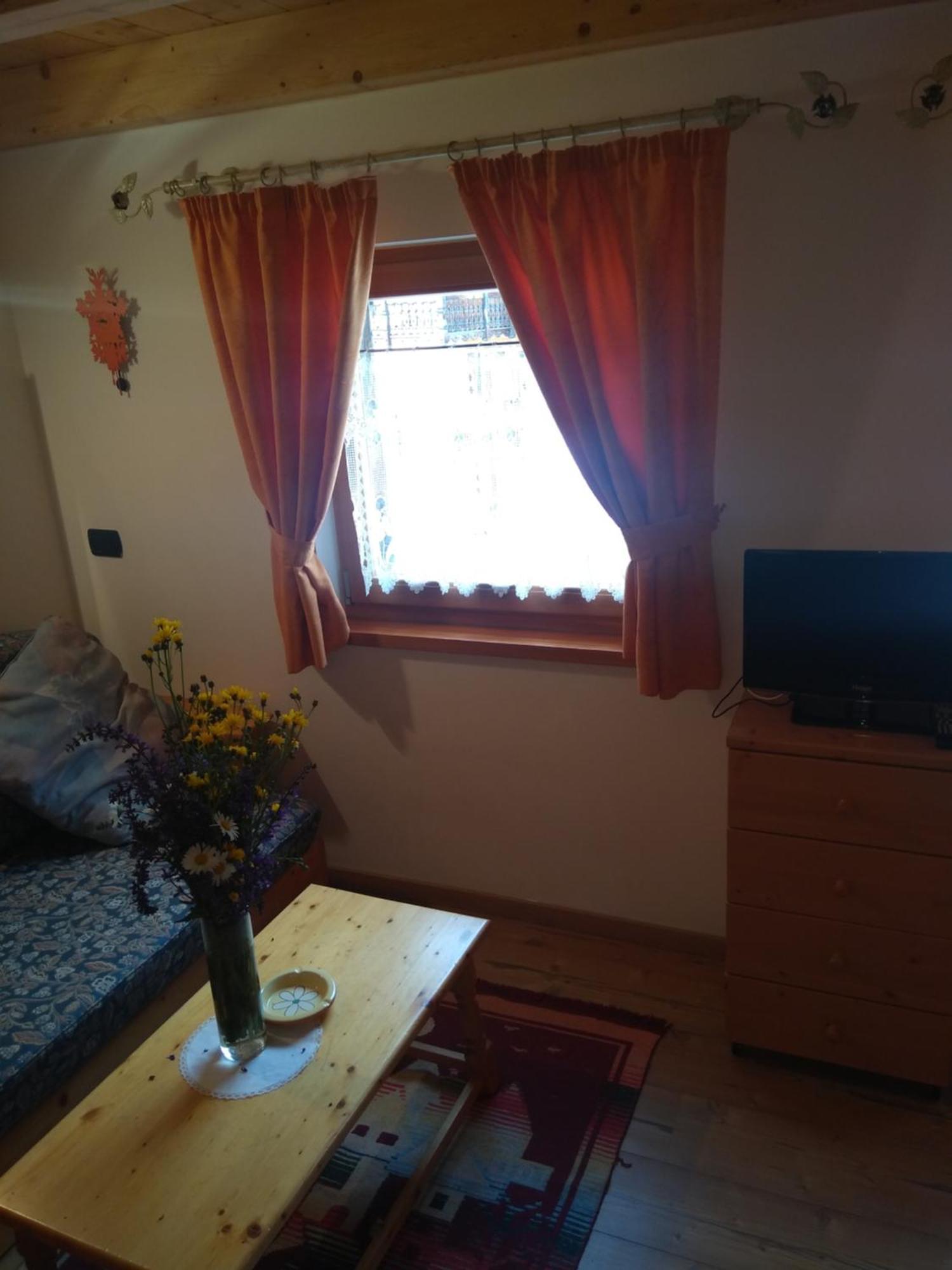 Cianbolpin Guesthouse Canazei Exteriör bild