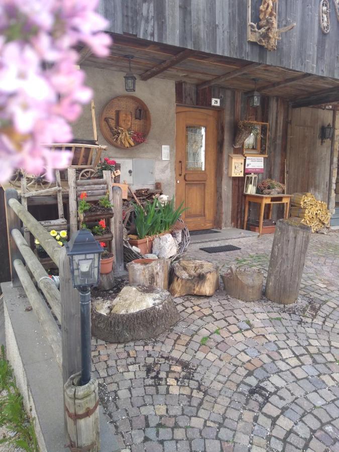Cianbolpin Guesthouse Canazei Exteriör bild